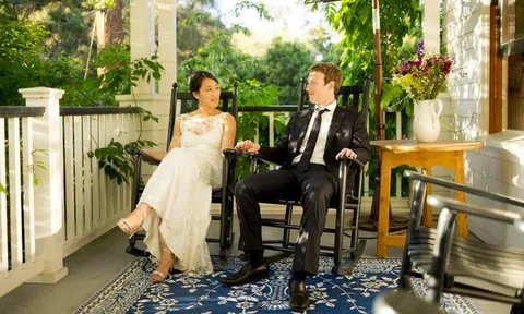 Đều là những ông trùm kinh doanh quyền lực nhất thế giới song đám cưới của họ không hề hoành tráng và xa hoa như bạn nghĩ
