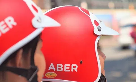 Nhóm kĩ sư Việt du học tại Đức ra mắt ứng dụng gọi xe ABER, thu phí tài xế theo tháng, không tăng giá cước giờ cao điểm