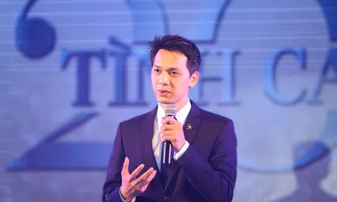 Chủ tịch ACB Trần Hùng Huy gây sốt với màn thể hiện hàng loạt bản 'hit': Ngày Mai Em Đi, Attention, Uptown Funk