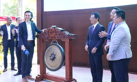 Cổ phiếu lập đỉnh, Chủ tịch và cổ đông lớn Yeah1 bỏ túi hàng nghìn tỷ?