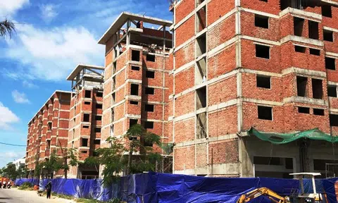 Nhiều “ông lớn” bất động sản bị... "tuýt còi"