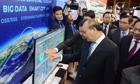 ‘Sẽ không để startup Việt phải sang Singapore thành lập doanh nghiệp’