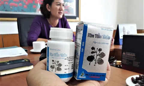 Đang 'suy nhược' vì Nguyễn Kim thâu tóm, Dược Lâm Đồng lại 'gặp hạn' vì lô thuốc Kim Tiền Thảo
