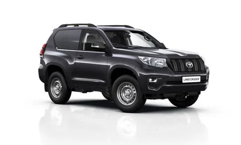 Toyota Land Cruiser Prado bản chở hàng giá 834,6 triệu có gì khác?