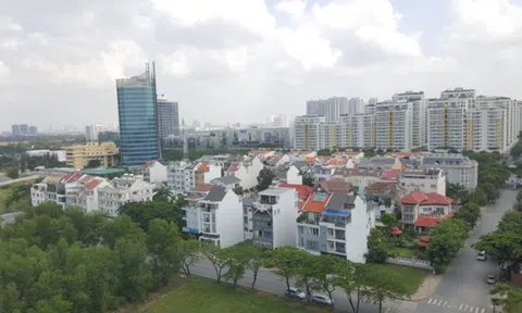 Thị trường bất động sản: Sau sốt ảo đang đà sụt giảm nguồn cung và giao dịch