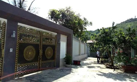 Cận cảnh tư dinh cựu Giám đốc Bệnh viện Hoà Bình vừa bị khởi tố