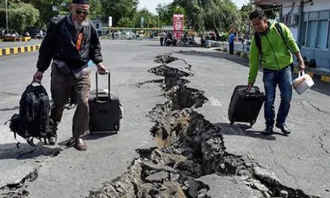 Indonesia động đất 6,2 độ một ngày trước trận bán kết lịch sử của Olympic Việt Nam