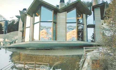 Biệt thự dưới lòng đất của giới giàu giữa núi tuyết Thuỵ Sĩ