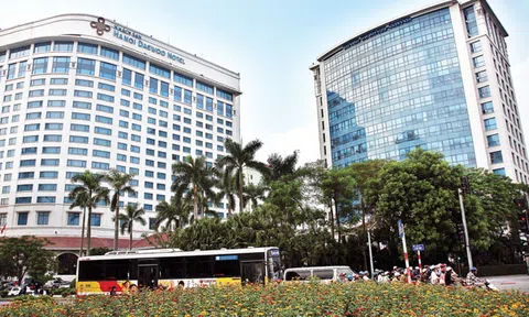 Chuyện chưa kể về chủ mới của khách sạn Daewoo