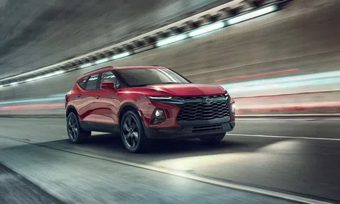 Cận cảnh Chevrolet Blazer 2019 đẹp 'long lanh' giá chỉ dưới 700 triệu