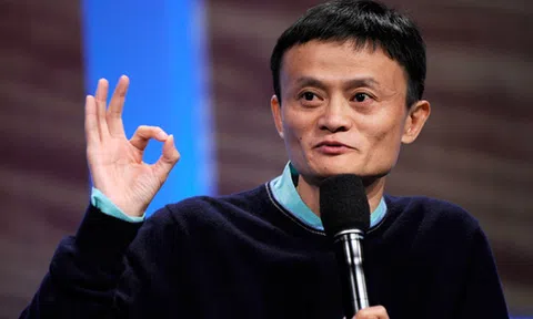 Jack Ma: "Phụ nữ luôn nghĩ cho người khác vì vậy muốn thành công phải tuyển thật nhiều phụ nữ"