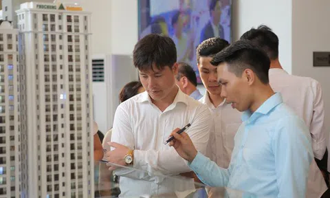 Tháo chạy khỏi chung cư, bán lỗ 500 triệu đồng không có khách mua