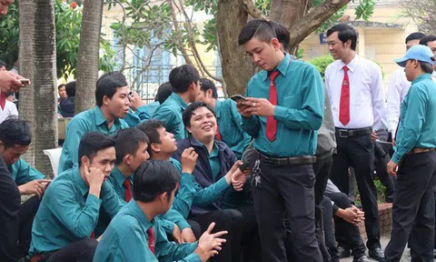 Gay cấn vụ Vinasun tố Grab làm 8.000 người mất việc