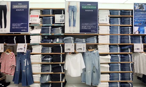 'Hội chứng Uniqlo' - Khi đại gia bắt chước đàn em mà không hiểu gì về tâm lý khách hàng: Thị phần tuột dốc, danh mục nghèo nàn, tồn kho cả núi quần áo