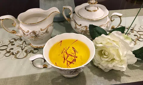 Thưởng trà 2,2 tỷ/kg, đắt hơn vàng ròng: Thú xa xỉ của đại gia Việt