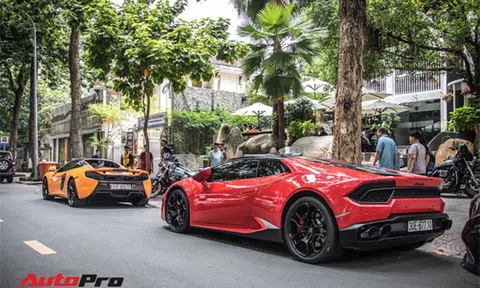 Loạt siêu xe biển đẹp tứ quý 9, tứ quý 8, hai ông thần tài lớn tụ hội tại Sài Gòn