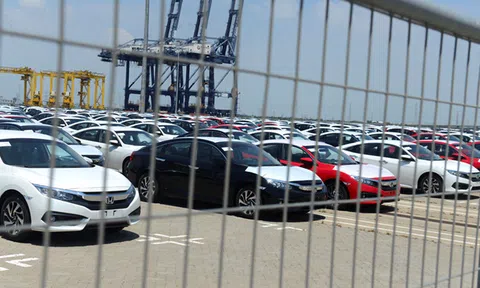 Thuế nhập khẩu về 0% nhưng giá ôtô tăng, ai chịu trách nhiệm?