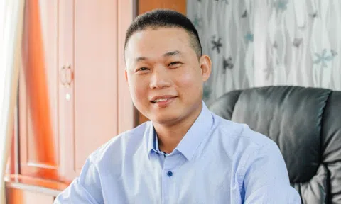 Chàng trai bốc vác ôm mộng tạo lập công ty thanh lý nội thất triệu USD