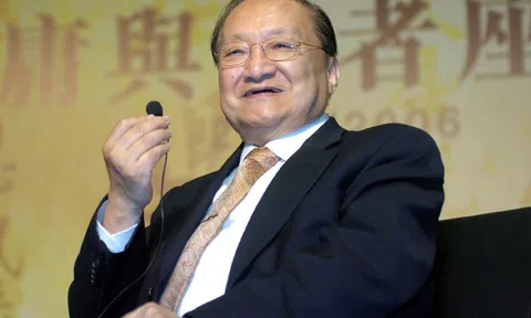 'Thái đẩu võ hiệp' Kim Dung - đỉnh cao quyền lực và bi kịch cuộc đời