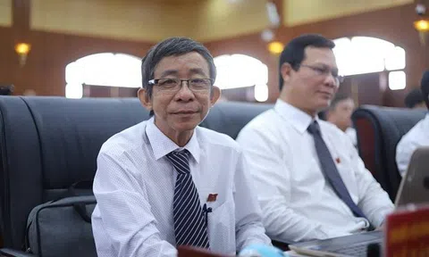Người đầu tiên xin nghỉ hưu sớm: Tư duy tôi không theo kịp thời 4.0