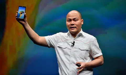 Bphone 3 liệu có phải 'canh bạc lớn' cuối cùng của đại gia Quảng 'nổ'?