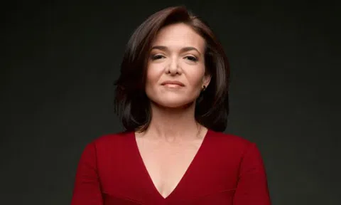 Nữ giám đốc điều hành Facebook - Sheryl Sandberg: Nếu chỉ đi trên một đường thẳng, bạn sẽ bỏ lỡ rất nhiều cơ hội!