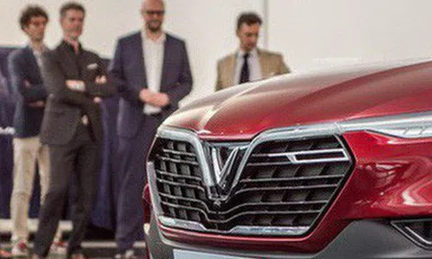 VinFast lọt Top Trending của Twitter ngay khi trình diễn, dân tình quốc tế bình luận ầm ầm không kém người Việt