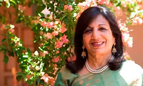 Bị từ chối vì "đó là công việc của đàn ông", người phụ nữ này đã mạnh mẽ gây dựng đế chế của riêng mình và trở nên giàu có bậc nhất Ấn Độ