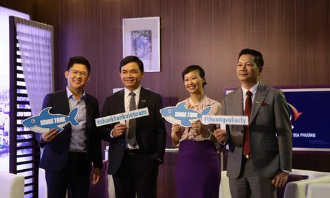 Bí mật hậu trường "Thương vụ bạc tỷ": Shark Hưng là trợ lý ngôn ngữ riêng của Shark Linh, không "cá mập" nào được dùng điện thoại để tính toán