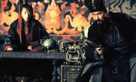 Nhờ hơn kém nhau điểm này, gia tộc Tào Tháo cay đắng nhìn dòng họ Tư Mã thống trị thiên hạ