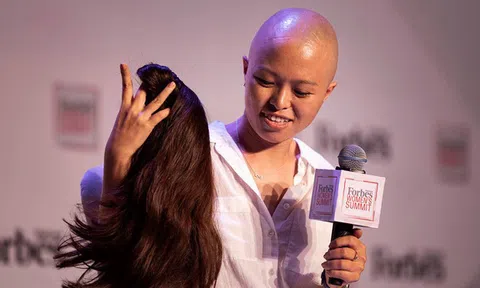 Mái tóc giả của "Nữ hoàng startup" Thủy Muối và hành trình chống ung thư: "Chúng ta cần phải sống đủ lâu để biết lý do là gì!"