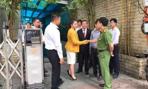 Bị cản trở về Trung Nguyên, bà Lê Hoàng Diệp Thảo yêu cầu cưỡng chế