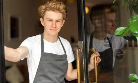 Chân dung soái ca làng ẩm thực từng được tạp chí Time vinh danh hai lần: Sở hữu cả một nhà hàng ở tuổi 19!