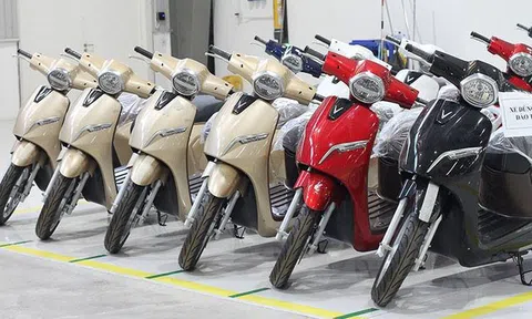 Giá 57 triệu đồng, VinFast Klara đắt hơn Honda SH Mode, Piaggio Liberty