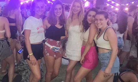 Con cái các tỷ phú thế giới tiêu tiền như thế nào?