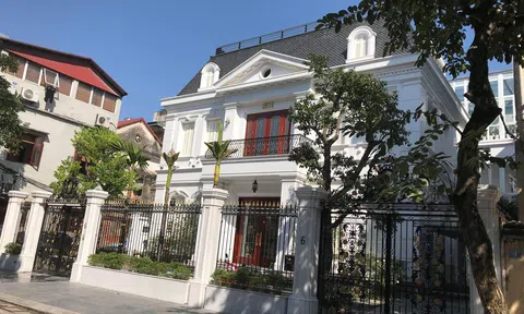 Giới siêu giàu Hà Nội chi hàng triệu USD mua lại biệt thự Pháp cổ