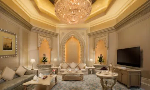 Khách sạn đắt nhất thế giới ở Abu Dhabi