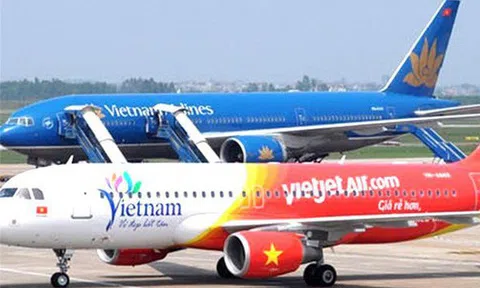 Cùng chịu cảnh giá nhiên liệu tăng vọt, tại sao lợi nhuận Vietjet Air vẫn tăng 60% trong khi Vietnam Airlines giảm 65%?