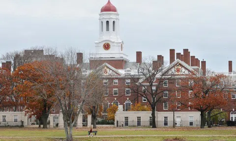 "Đột nhập" ký túc xá Harvard: Hóa ra sinh viên trường số 1 thế giới lại phải chịu cảnh sống chen chúc, chật chội như vậy