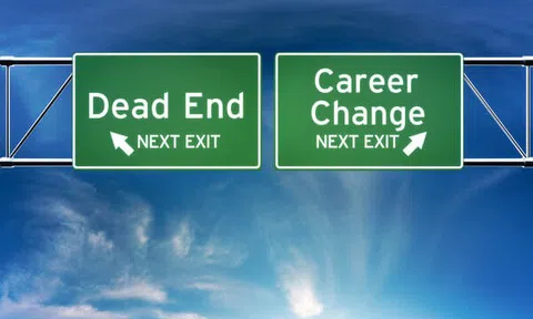 Bí quyết đằng sau quyết định đổi nghề ở tuổi 40 của ông chủ McDonald’s và Walmart