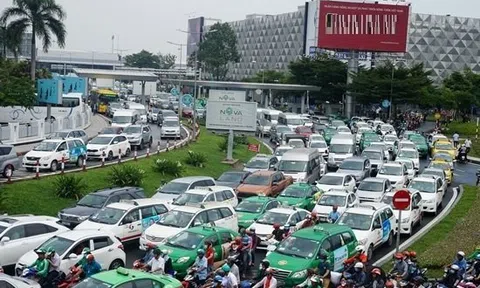 TP.HCM: Đóng góp nhiều nhất, giao thông kém nhất