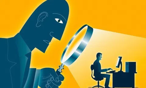 Bạn có thể cởi mở, hòa đồng với nhân viên nhưng "đừng dại" chia sẻ một điều này với họ