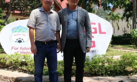 'Hàn Quốc bỏ phí tài năng ông Park', mới thấy bầu Đức cao tay