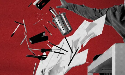 Bí quyết thăng tiến sự nghiệp: "Đầu gà còn hơn đuôi phượng" - nguyện đứng đầu đơn vị nhỏ, còn hơn giúp việc quan to