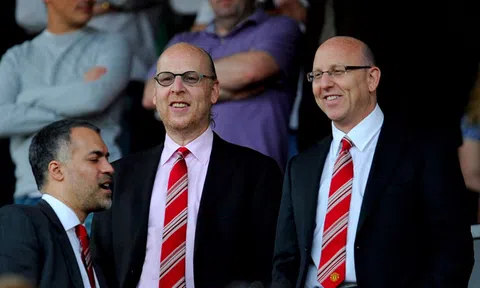 12 tỷ phú sở hữu các câu lạc bộ bóng đá nổi tiếng