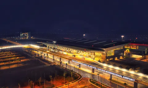 Sân bay Vân Đồn giữa trùng điệp núi rừng Quảng Ninh
