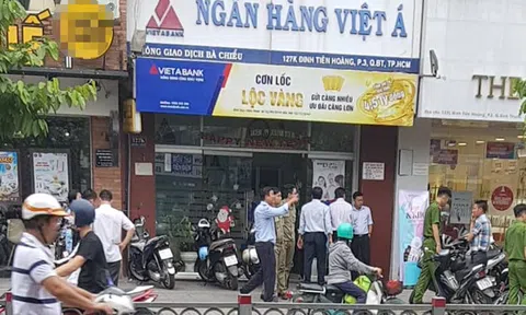 Cướp tại chi nhánh Ngân hàng Việt Á ở Sài Gòn