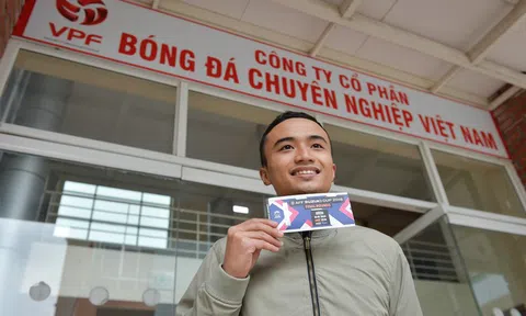 'Dân phe' không dám mua lại vé chung kết AFF Cup vì giá quá cao