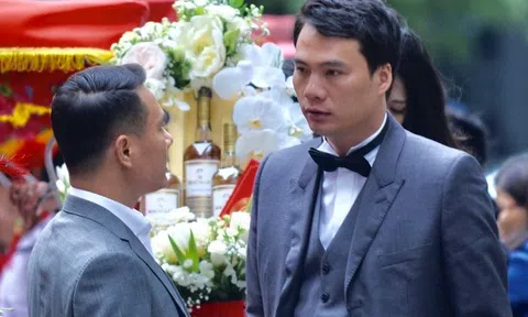 Chân dung CEO hãng máy lọc nước, chồng của Á hậu Thanh Tú