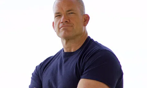 Cựu chỉ huy đặc nhiệm SEAL Mỹ: Chỉ cần nói 1 từ này, điều tốt đẹp sẽ nảy sinh từ những thứ tồi tệ nhất